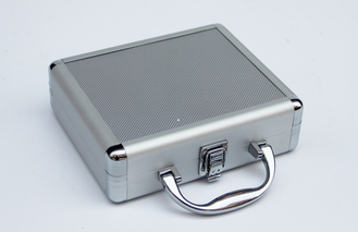 銀製アルミニウム運輸場合0.8キログラム、防水アルミニウム携帯用ケース